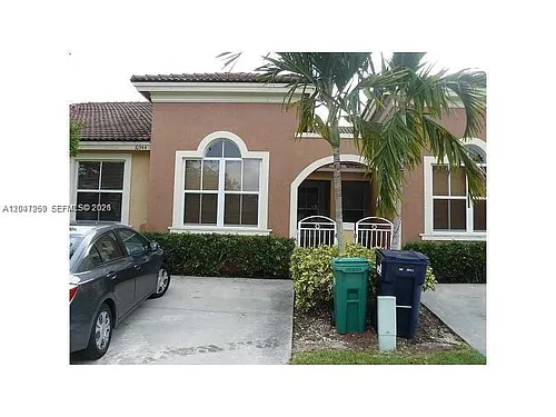 10970 SW 237th Ln Photo 1