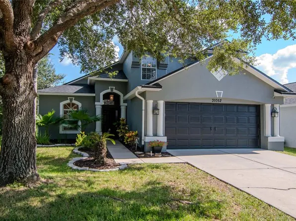 31052 Whinsenton Dr, Zephyrhills, FL 33543