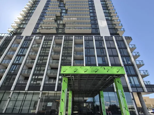 27 Korda Gate, Vaughan, ON