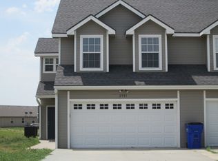 2901 Elm Creek Dr, Junction City, KS 66441