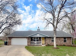 820 Edenburgh Way, Belleville, IL 62221