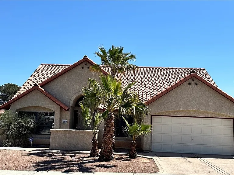 3910 Amy Marie Ct — Photo 2