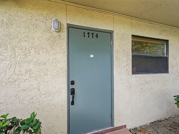 5th image of 1774 Hammock Boulevard #118
