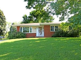 1105 Pleasant St, Carlisle, IA 50047