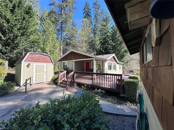 920 E Mason Lake Drive E, Grapeview, WA 98546
