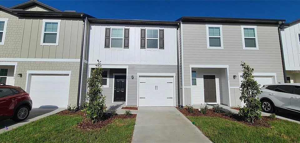 393 Madison Dr