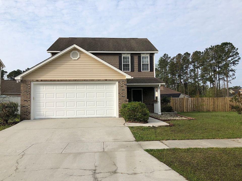1st image of 1015 Lake Norman Ln