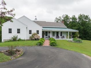 72 Raymond Rd, Nottingham, NH 03290