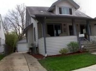 35215 Ash St, Wayne, MI 48184