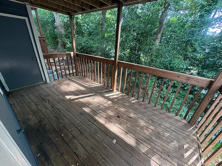 Collegeview — Photo 28