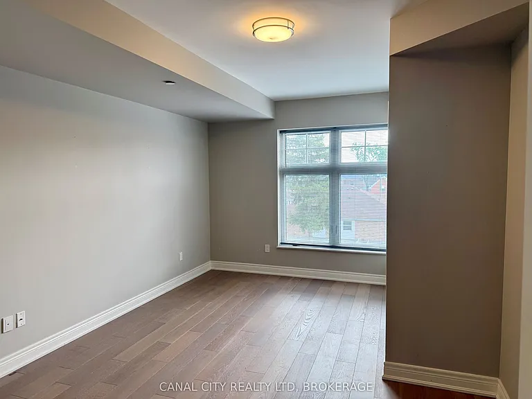10 Albert St E #303 — Photo 28