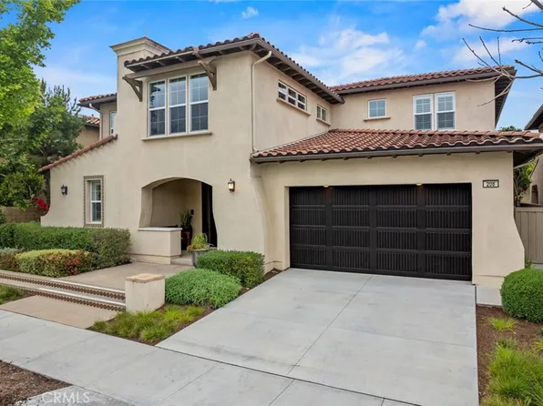 208 Radial, Irvine, CA 92618