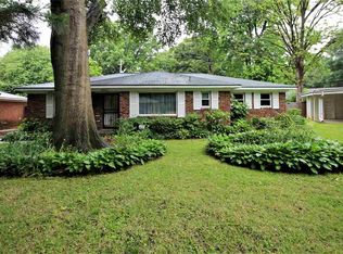 5056 Whiteway Dr, Memphis, TN 38117