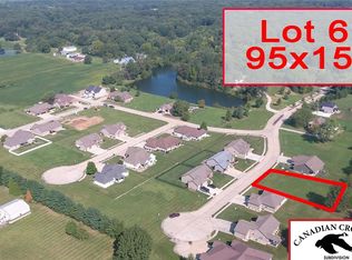 362 Canadian Dr, Staunton, IL 62088