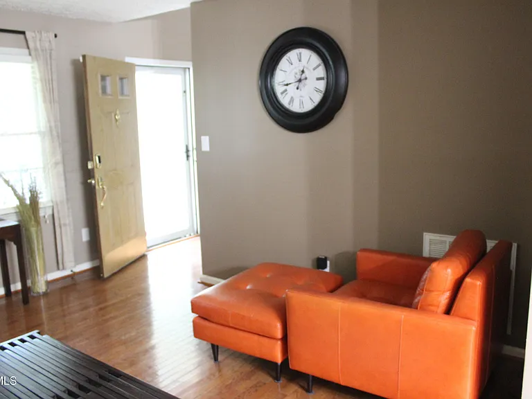 6 Wavecrest Ct — Photo 27