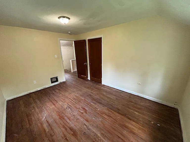 3005 Laketon Rd — Photo 23