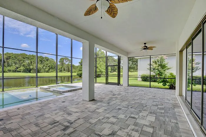10822 Mobberley Cir — Photo 42