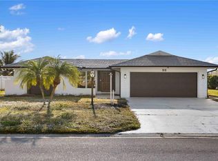 33 Caddy Rd, Rotonda West, FL 33947