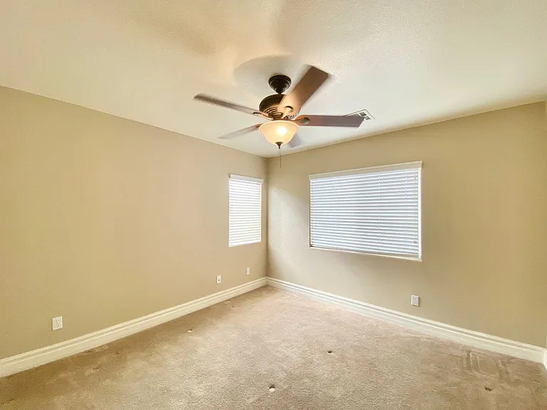 9675 Marcelline Ave — Photo 27