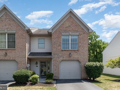 459 Waverly Woods Dr, Harrisburg, PA, 17110