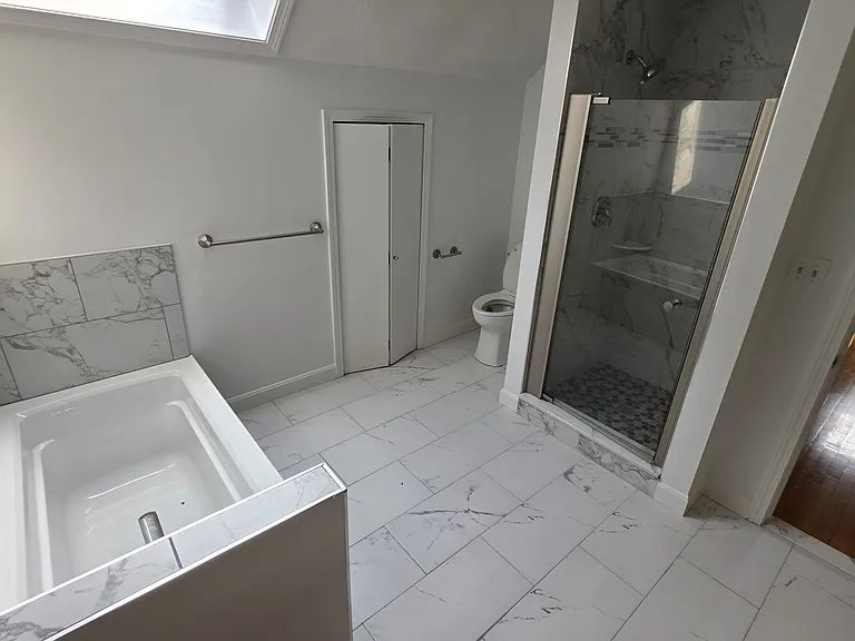 master bedroom bath