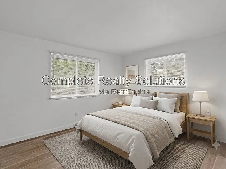 2543 Mary Ave #G — Photo 2