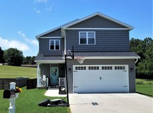 813 SW 1st St, Washington, IN 47501