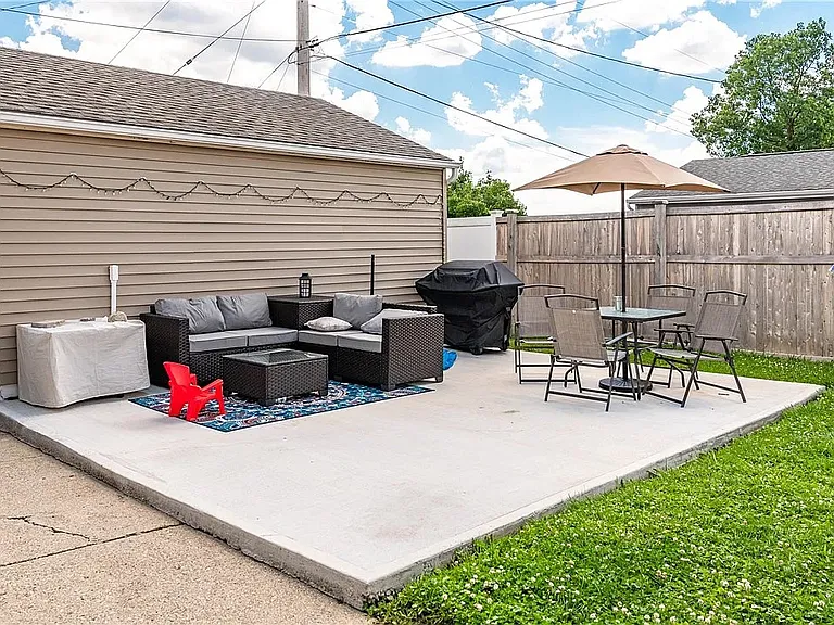 5795 Rosebury Dr — Photo 7
