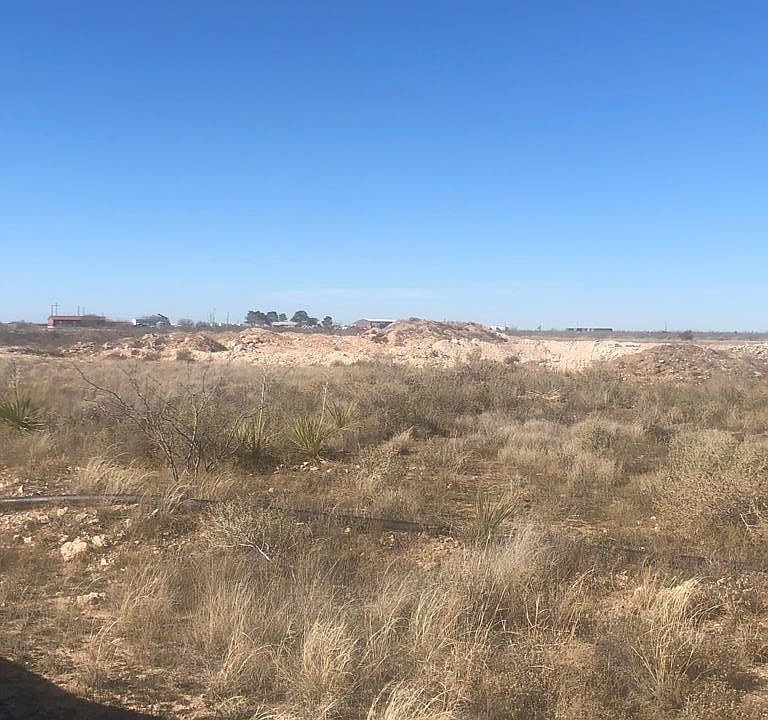 2nd image of 17401 W Fm 1787