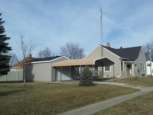 2nd image of 506 Mormon St