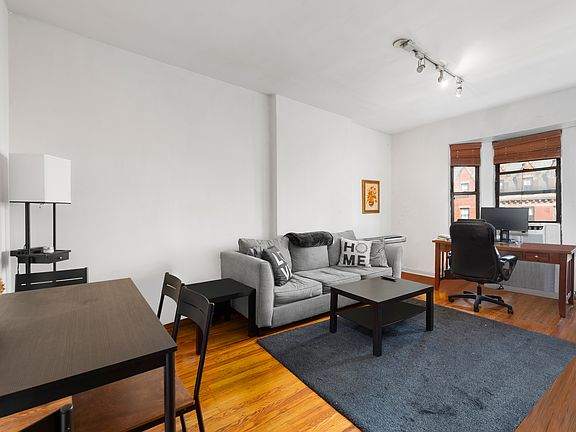 4th image of 203 W 103rd St APT 4B