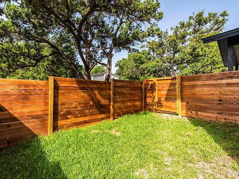 406 Post Road Dr #1 — Photo 26