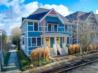 3304 SW 1st Ave, Portland, OR 97239
