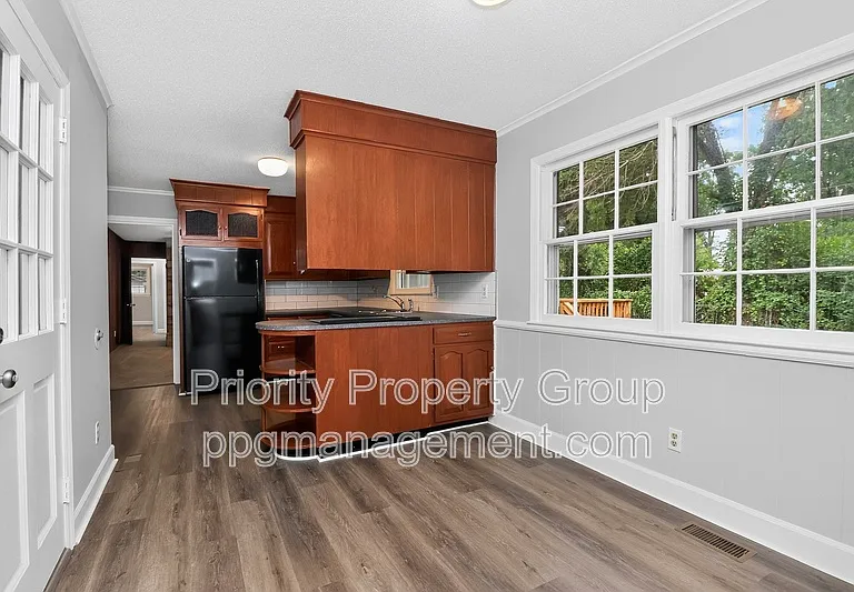 3916 Piney Grove Rd — Photo 10