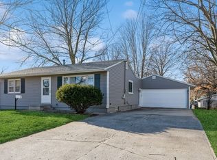 805 E 13th St N, Newton, IA 50208