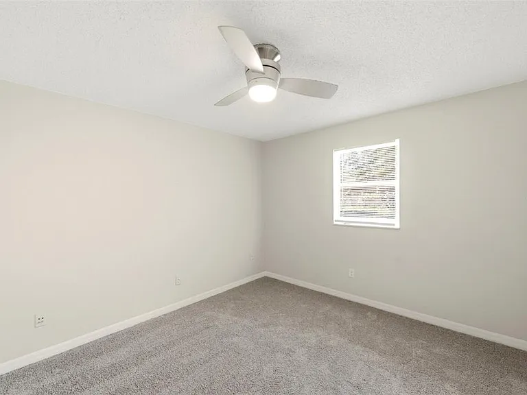 8124 Omaha Cir — Photo 22