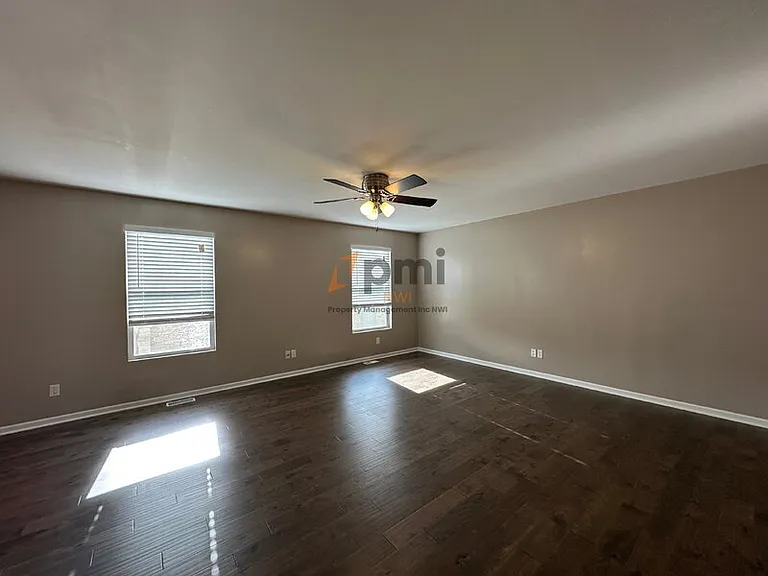 1864 Westridge Dr — Photo 6