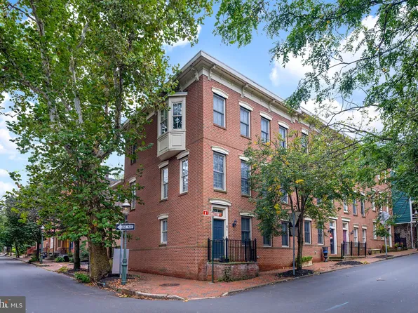 51 Livingston St, Trenton, NJ 08611