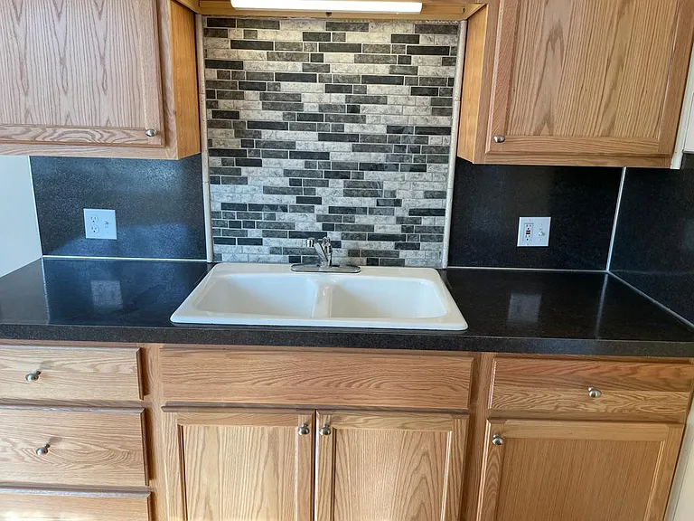 423 Crescent St NE #2 — Photo 7