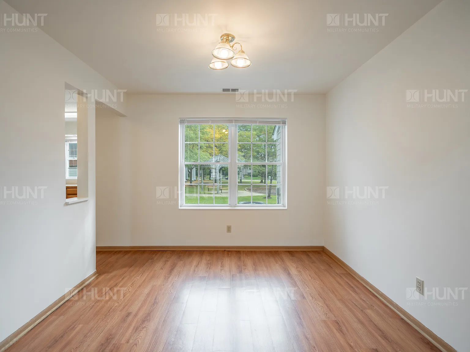 2 bed, 1.5 bath, 960 sqft, $2,350 — Photo 4
