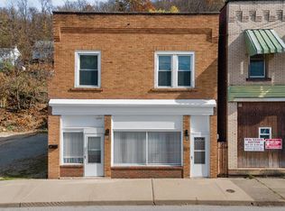 512 Marshall St, McMechen, WV 26040