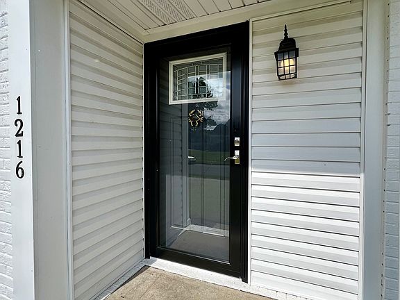 2nd image of 1216 Fordyce Dr