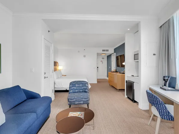 4401 Collins Ave #Id1234541p, Miami Beach, FL 33140