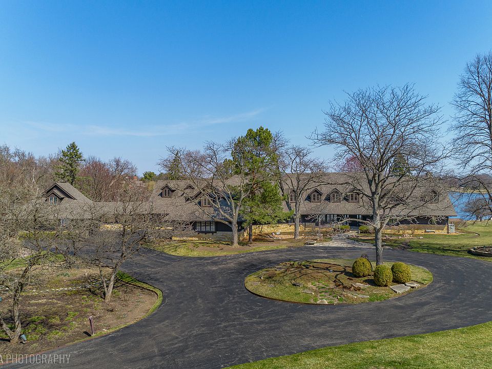 1st image of 82 Hawley Woods Rd