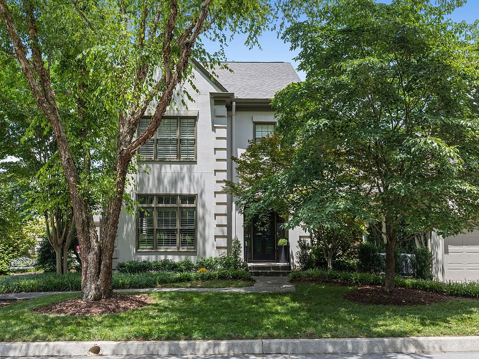 1st image of 104 Brighton Close