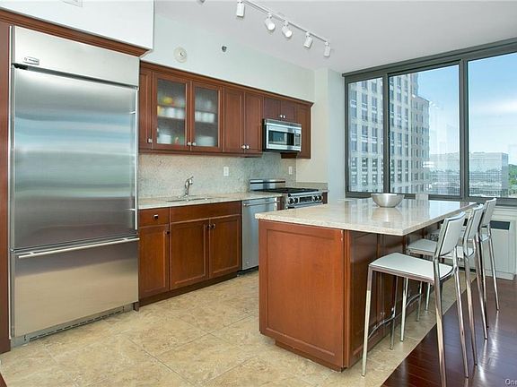 4th image of 10 City Pl APT 17E