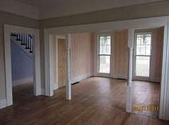 4th image of 1343 E Forest Ave