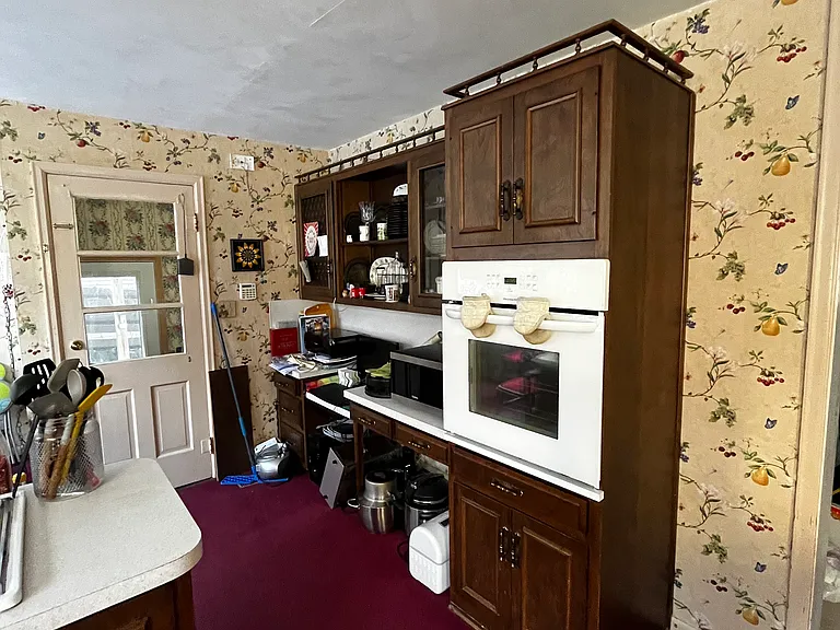 325 Perrin Ave #1 — Photo 8