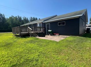 706 Adams St, Quinnesec, MI 49876