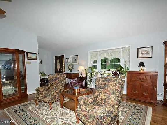 5th image of 6680 Old Blacksmith Dr